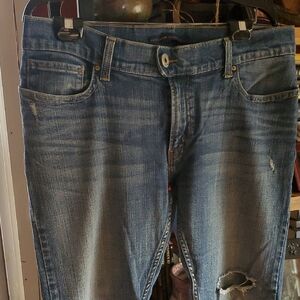 Women's Levi Blue Jeans
